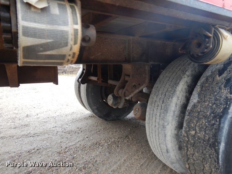 image for item JQ9320 1987 Ward  flatbed trailer