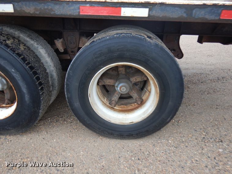 image for item JQ9320 1987 Ward  flatbed trailer