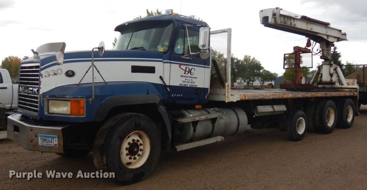 image for item JQ9321 1996 Mack CL713  crane truck