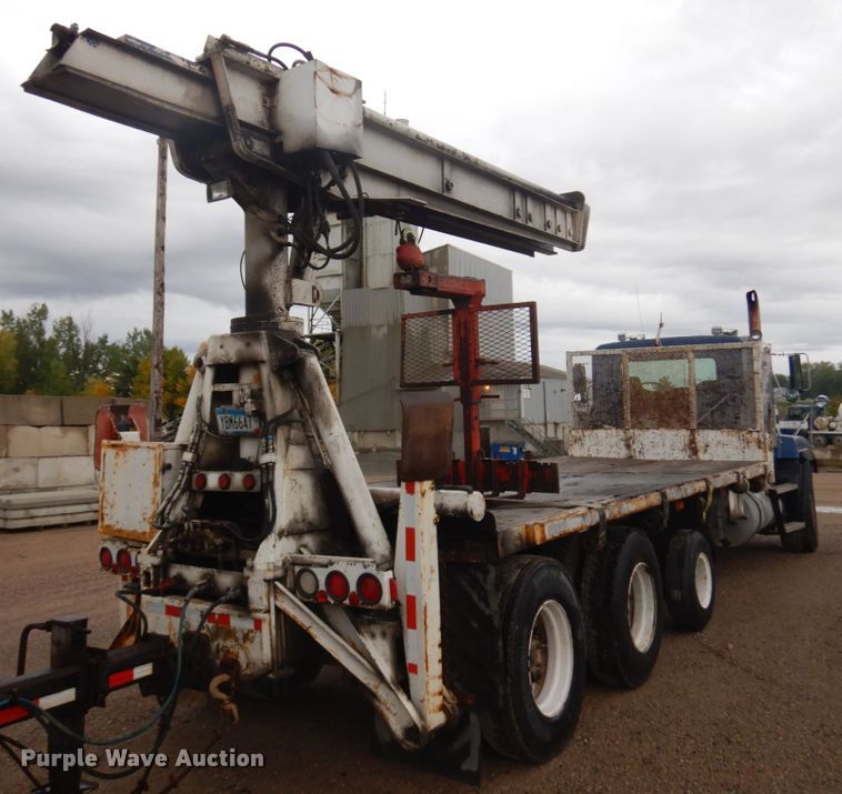 image for item JQ9321 1996 Mack CL713  crane truck