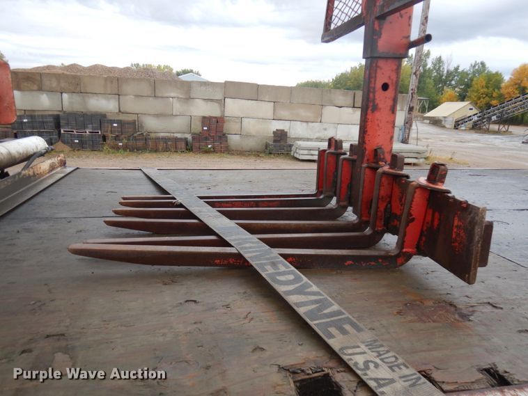 image for item JQ9321 1996 Mack CL713  crane truck