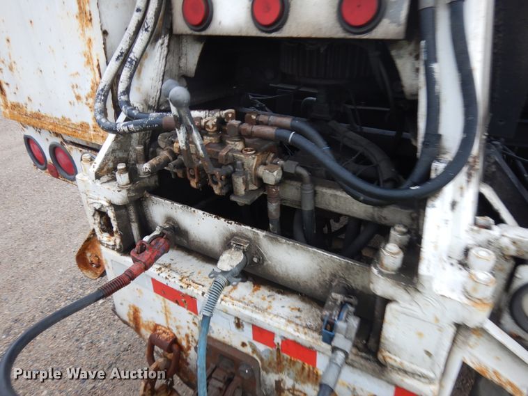 image for item JQ9321 1996 Mack CL713  crane truck