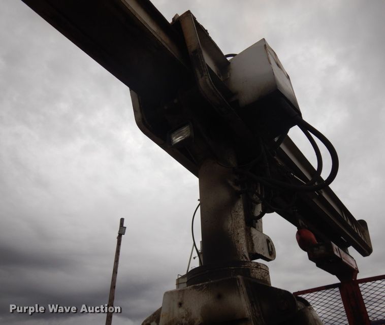 image for item JQ9321 1996 Mack CL713  crane truck