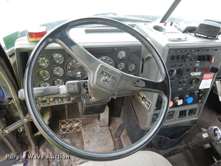 image for item JQ9321 1996 Mack CL713  crane truck