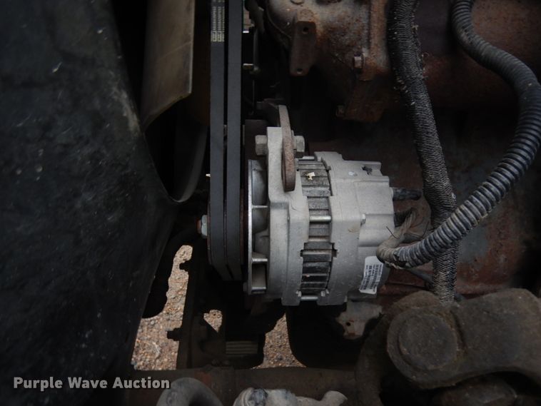 image for item JQ9321 1996 Mack CL713  crane truck