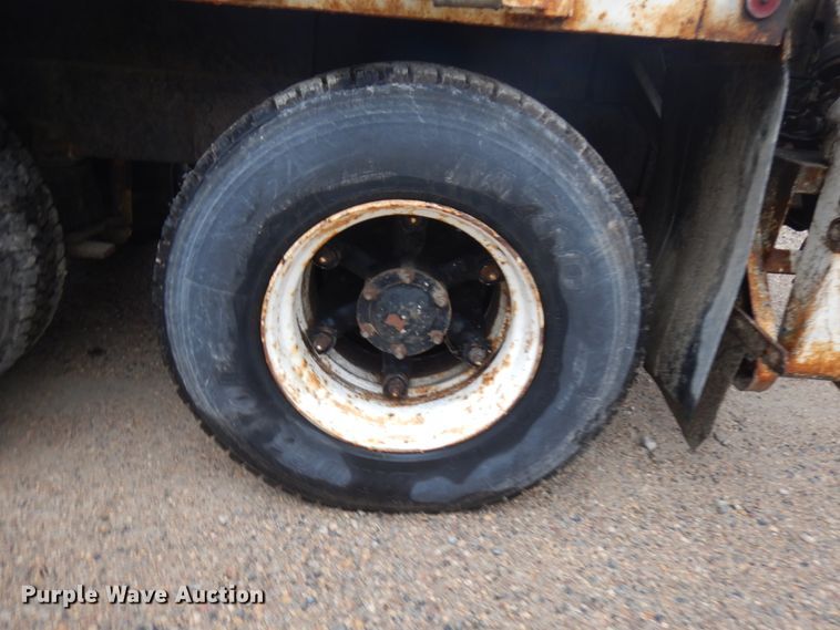 image for item JQ9321 1996 Mack CL713  crane truck