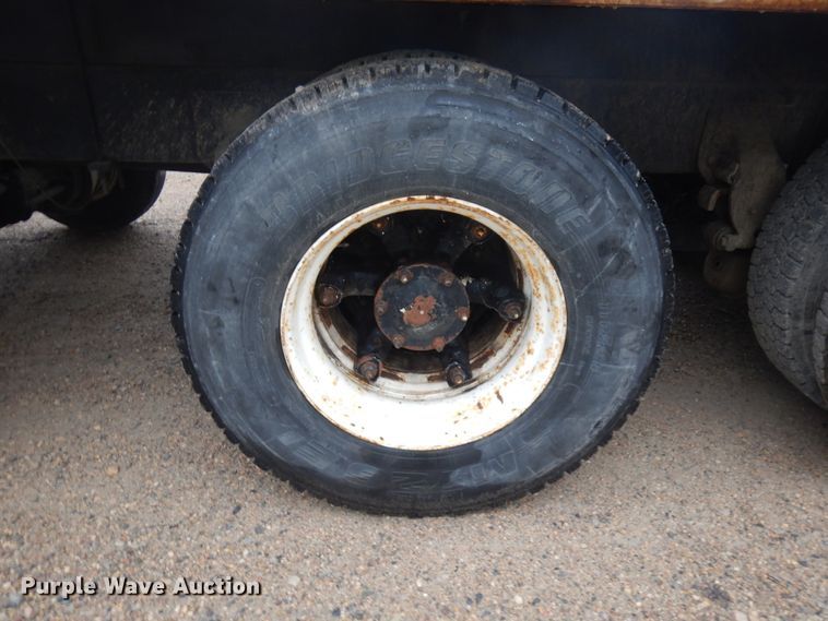 image for item JQ9321 1996 Mack CL713  crane truck