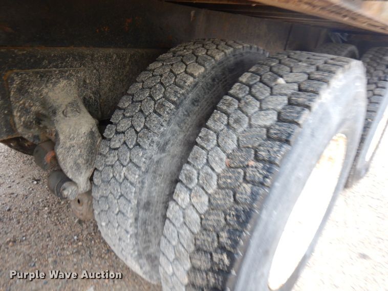 image for item JQ9321 1996 Mack CL713  crane truck