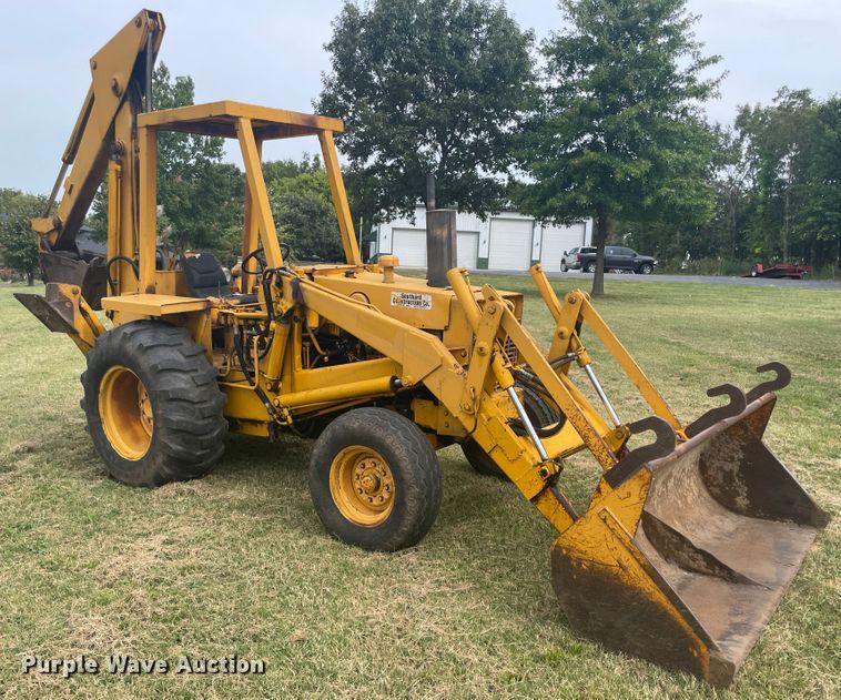 image for item JQ9450 1973 Case 580B  backhoe