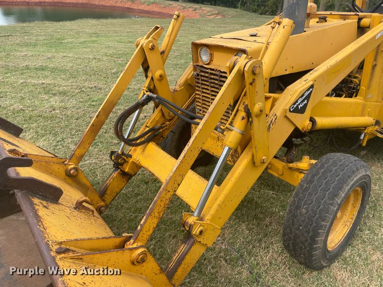 image for item JQ9450 1973 Case 580B  backhoe