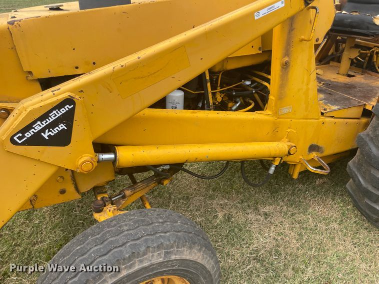 image for item JQ9450 1973 Case 580B  backhoe