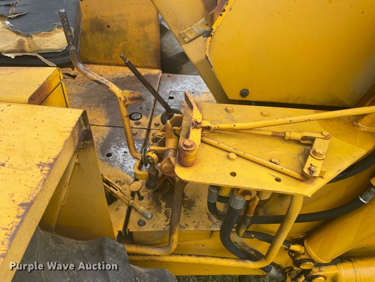 image for item JQ9450 1973 Case 580B  backhoe