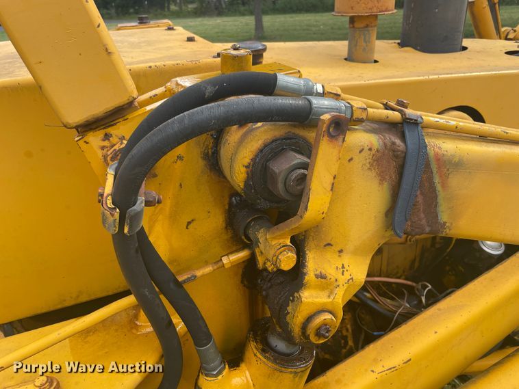 image for item JQ9450 1973 Case 580B  backhoe