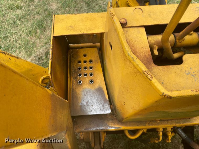 image for item JQ9450 1973 Case 580B  backhoe