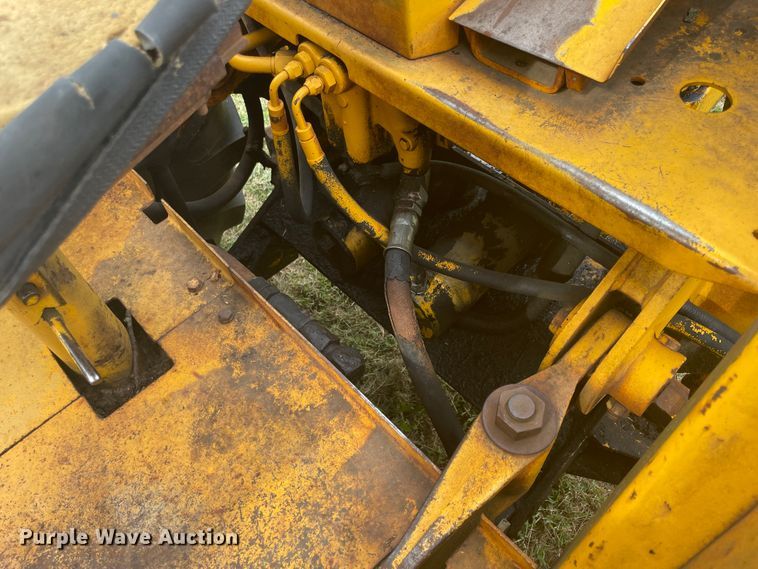 image for item JQ9450 1973 Case 580B  backhoe