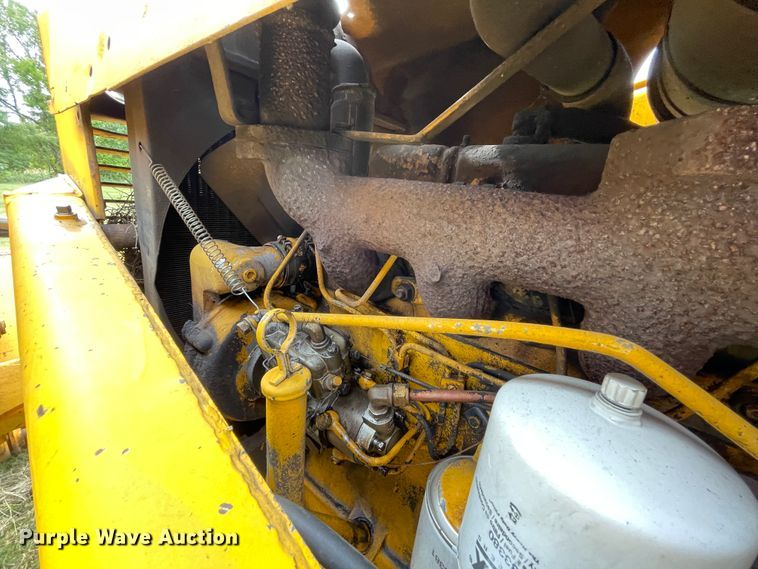 image for item JQ9450 1973 Case 580B  backhoe