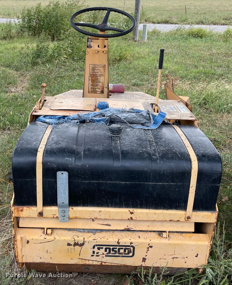 image for item JQ9517 Rosco Deluxe Rollpac III  double drum roller