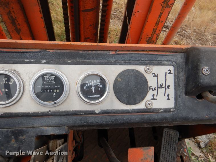 image for item JS9158 Yale  forklift