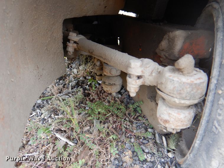 image for item JS9158 Yale  forklift