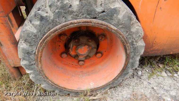 image for item JS9158 Yale  forklift