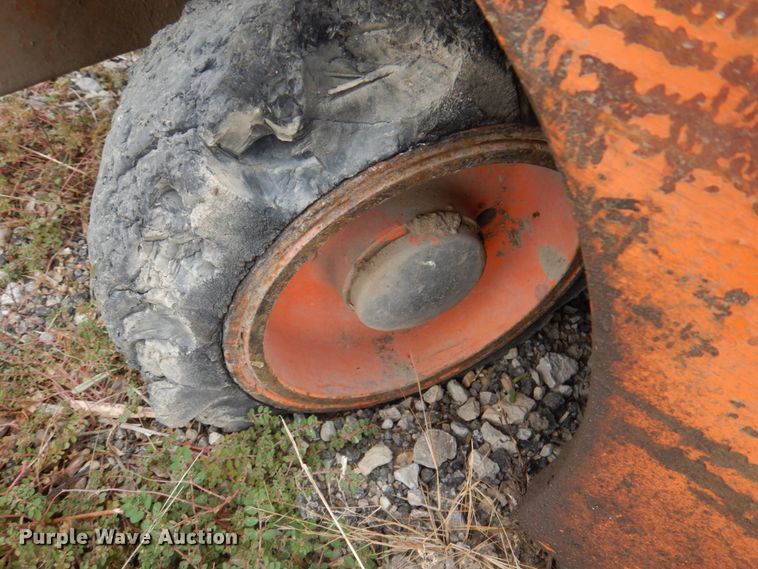 image for item JS9158 Yale  forklift