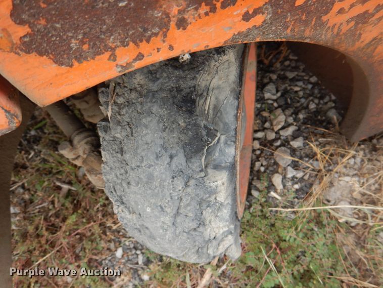 image for item JS9158 Yale  forklift