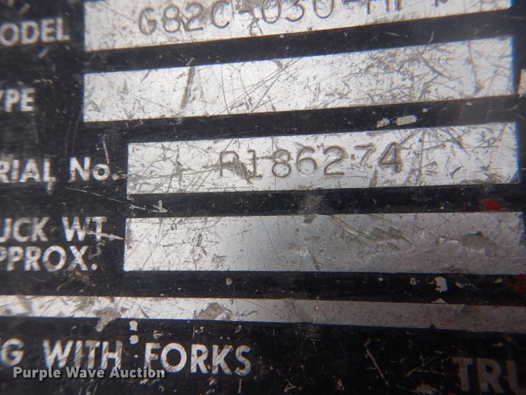 image for item JS9158 Yale  forklift