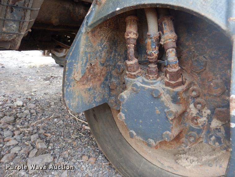 image for item JS9167 2002 Piggyback PB50  forklift