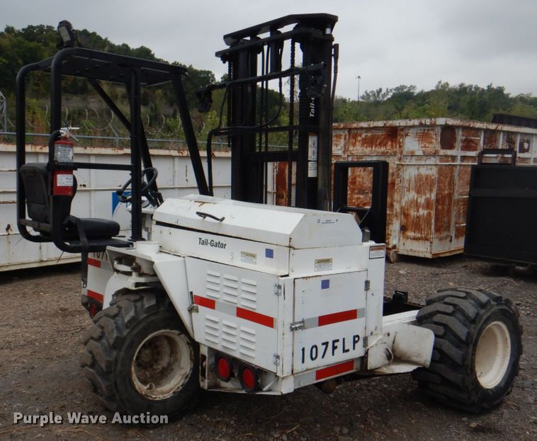 image for item JS9169 Tail Gator 500AWD  forklift