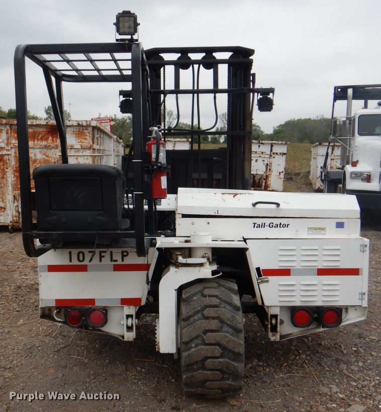 image for item JS9169 Tail Gator 500AWD  forklift
