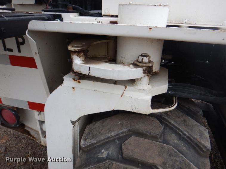 image for item JS9169 Tail Gator 500AWD  forklift