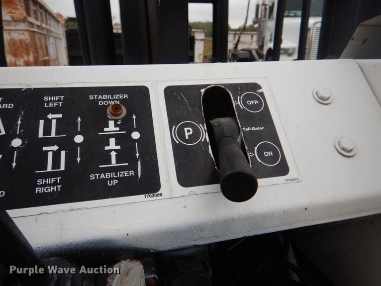 image for item JS9169 Tail Gator 500AWD  forklift