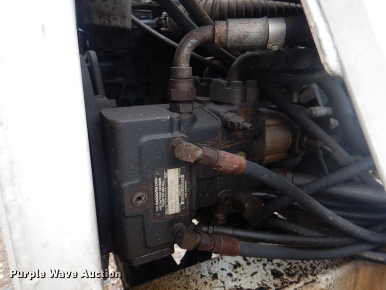 image for item JS9169 Tail Gator 500AWD  forklift