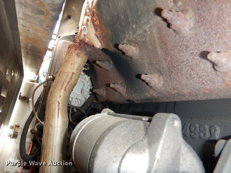 image for item JS9169 Tail Gator 500AWD  forklift