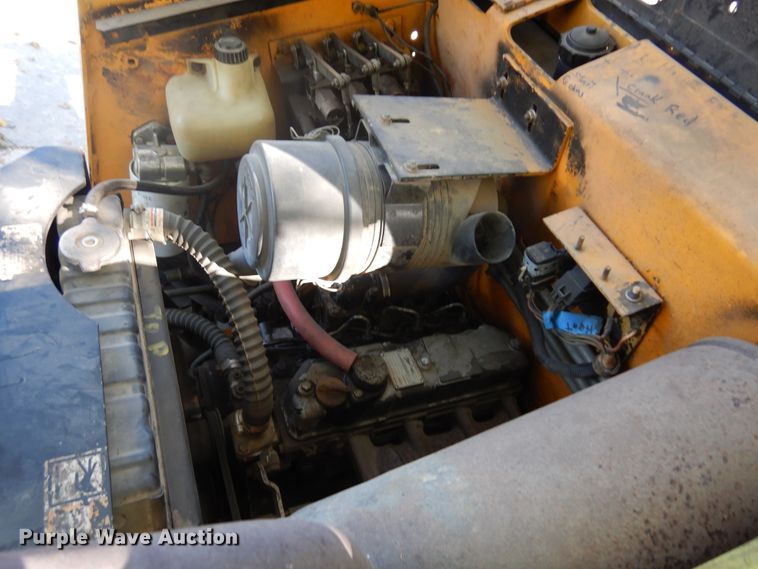 image for item JT9557 Mustang 2040  skid steer loader