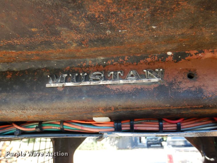 image for item JT9557 Mustang 2040  skid steer loader