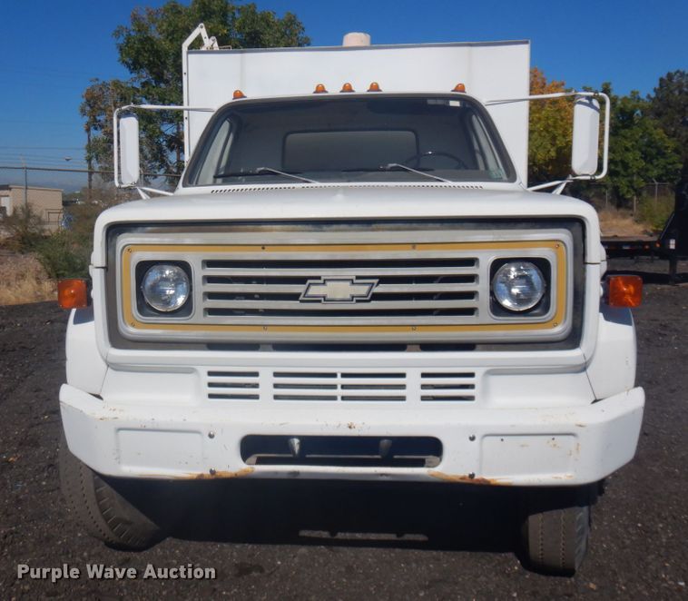 image for item JZ9835 1979 GMC C70  sewer jetter truck