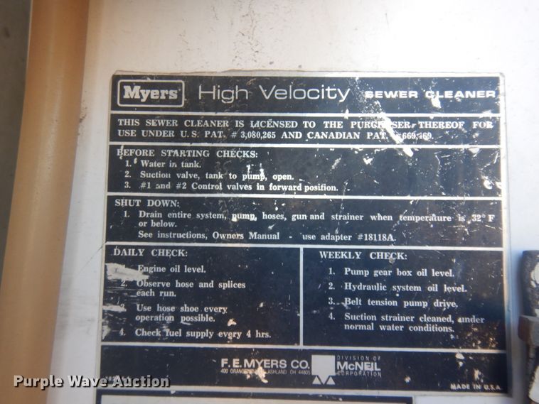 image for item JZ9835 1979 GMC C70  sewer jetter truck