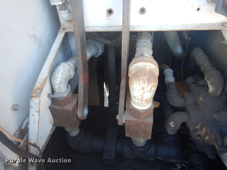 image for item JZ9835 1979 GMC C70  sewer jetter truck