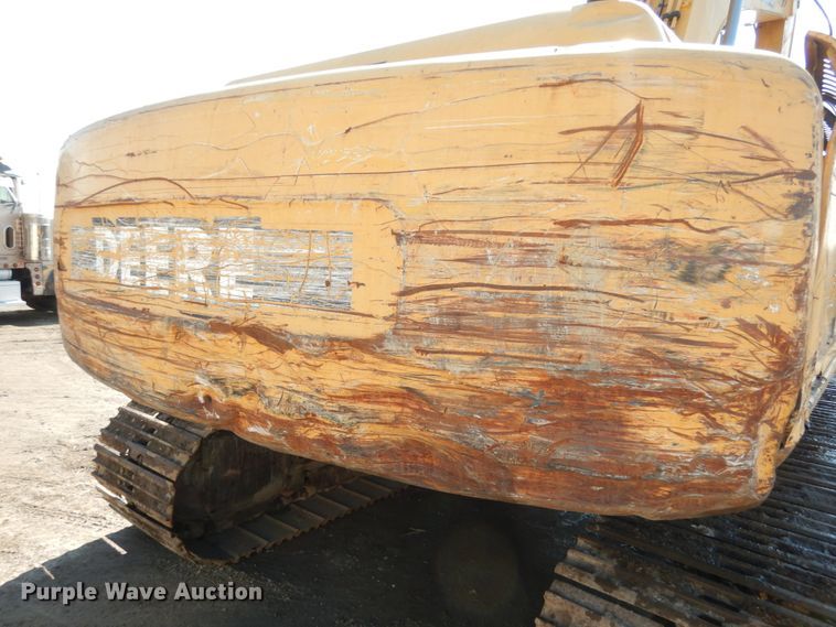 image for item KI9465 John Deere 230LC  excavator