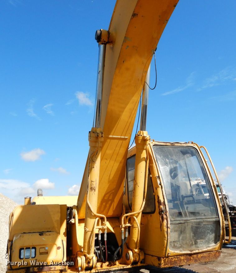 image for item KI9465 John Deere 230LC  excavator