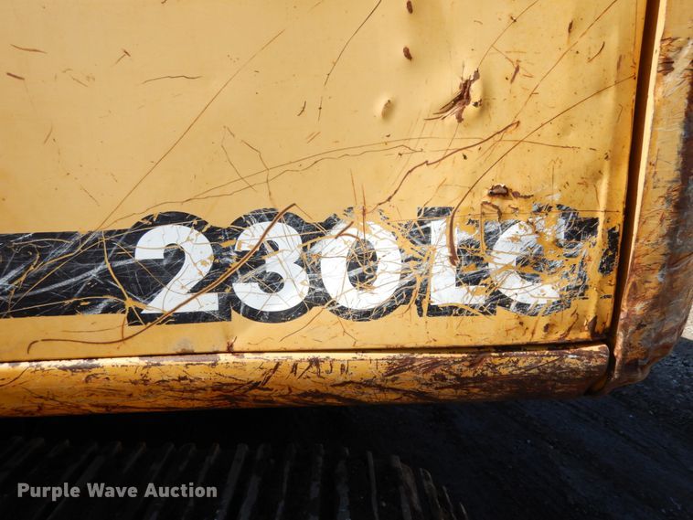 image for item KI9465 John Deere 230LC  excavator