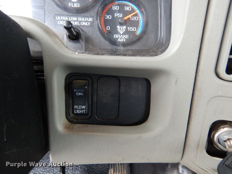 image for item KI9473 2012 International 7400  vacuum truck