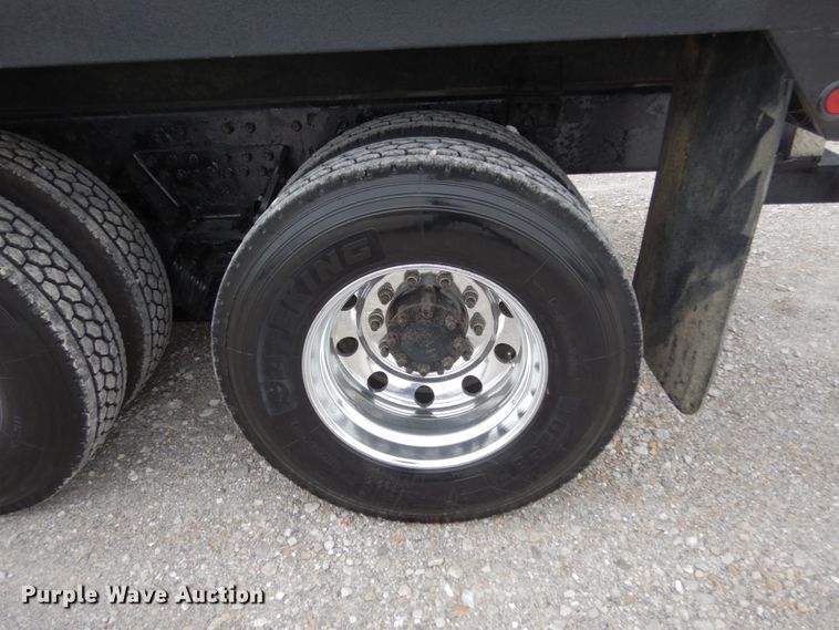 image for item KI9473 2012 International 7400  vacuum truck