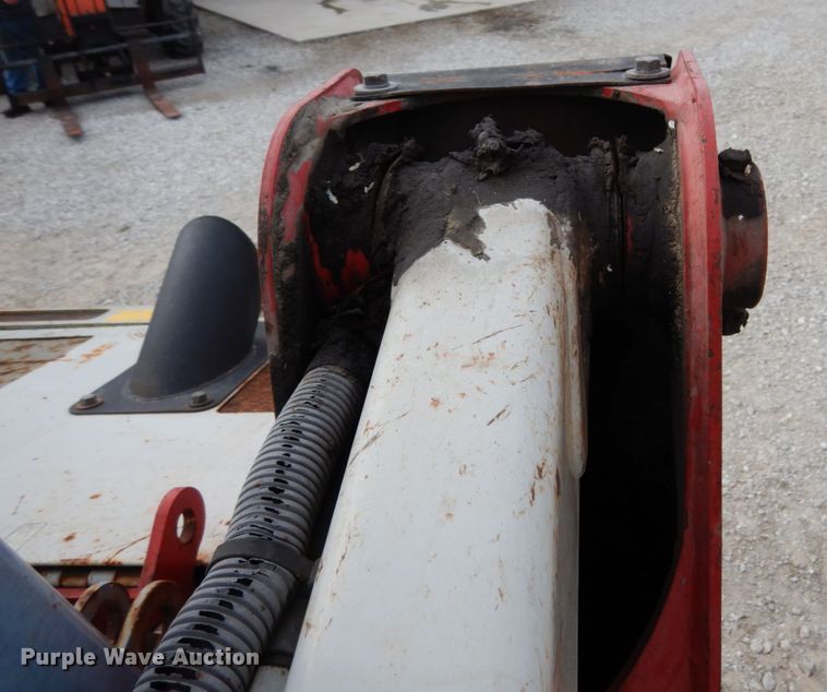 image for item KI9477 2011 Takeuchi TL230  tracked skid steer loader