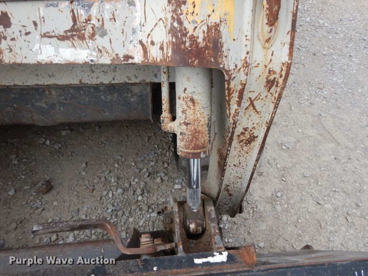 image for item KI9477 2011 Takeuchi TL230  tracked skid steer loader