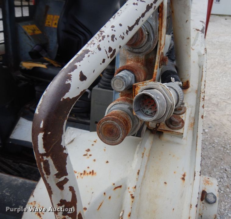 image for item KI9477 2011 Takeuchi TL230  tracked skid steer loader