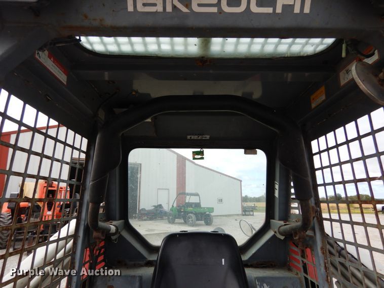 image for item KI9477 2011 Takeuchi TL230  tracked skid steer loader