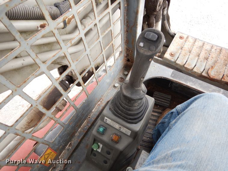 image for item KI9477 2011 Takeuchi TL230  tracked skid steer loader