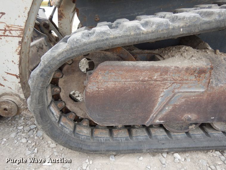 image for item KI9477 2011 Takeuchi TL230  tracked skid steer loader